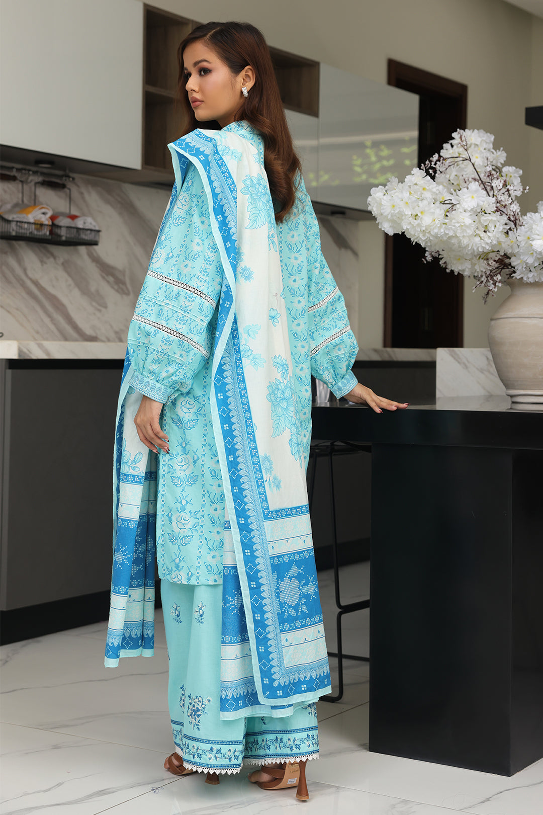 Zellbury | Unstitched 3 Piece Cambric | Embroidered Shirt Shalwar Dupatta - 0070 - Libasekhas