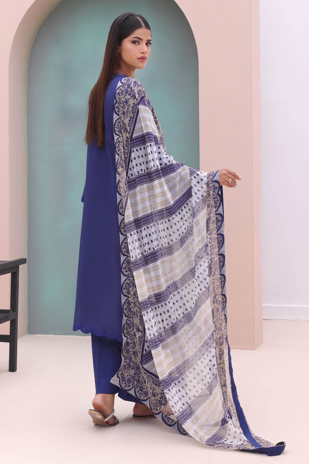 Zellbury | Unstitched 3 Piece Cambric | Embroidered Shirt Dupatta - 0604 - Libasekhas