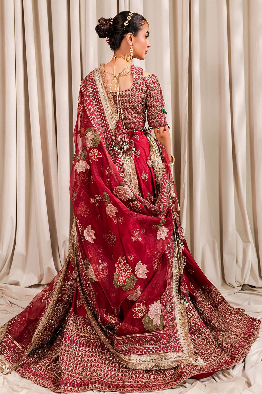 Aabroo - Riwayat-e-khas