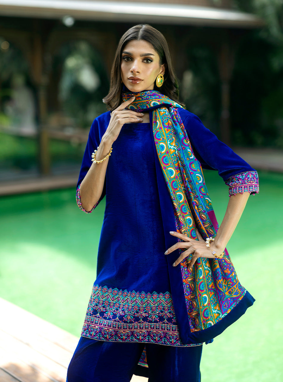 Zainab Chottani | Makhmal Luxe Pret | Marjan - House Of Anaya