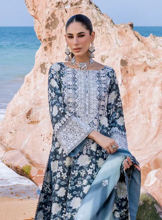 Zainab Chottani | Winter Shawls | Kinara - House Of Anaya