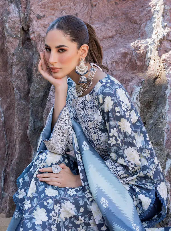 Zainab Chottani | Winter Shawls | Kinara - House Of Anaya