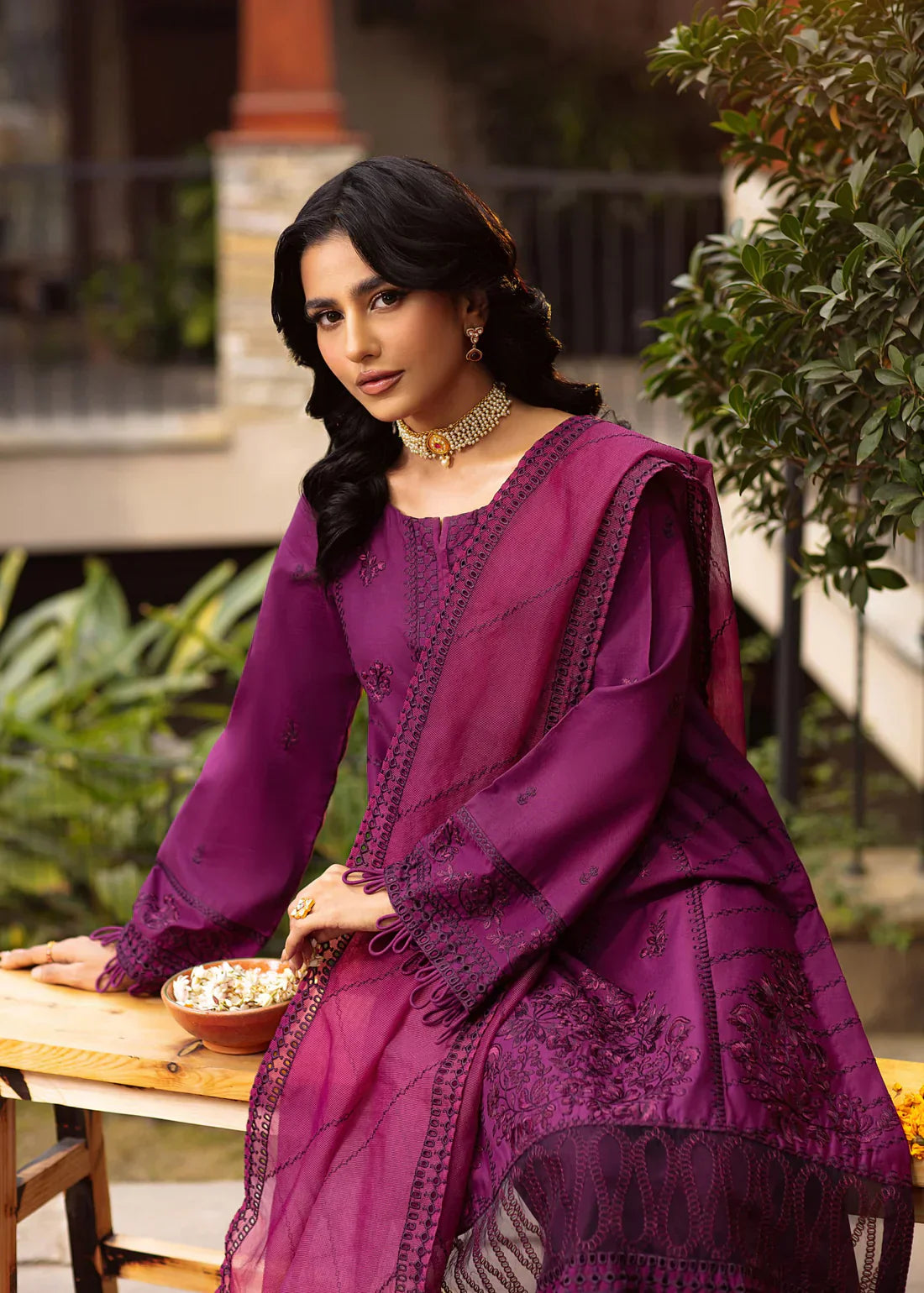 Mohagni | Muntazir Luxury Lawn 24 | CM-02 - House Of Anaya