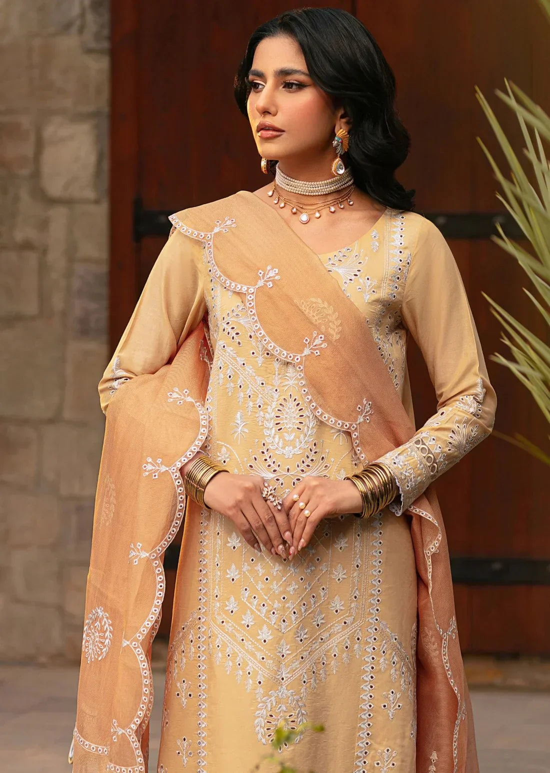Mohagni | Muntazir Luxury Lawn 24 | CM-05 - House Of Anaya