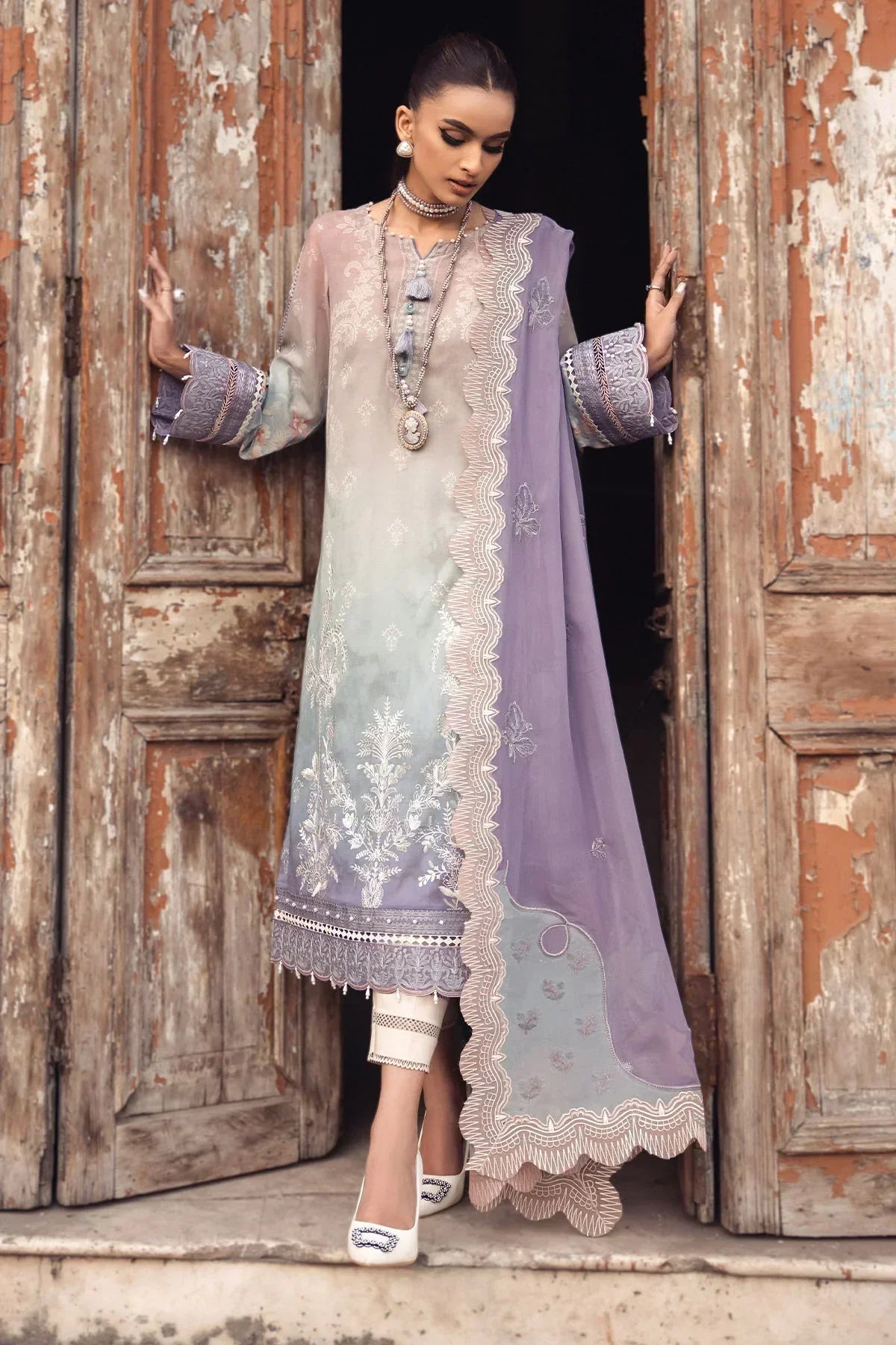 Nureh | Swiss Prints | NS-121 - House Of Anaya