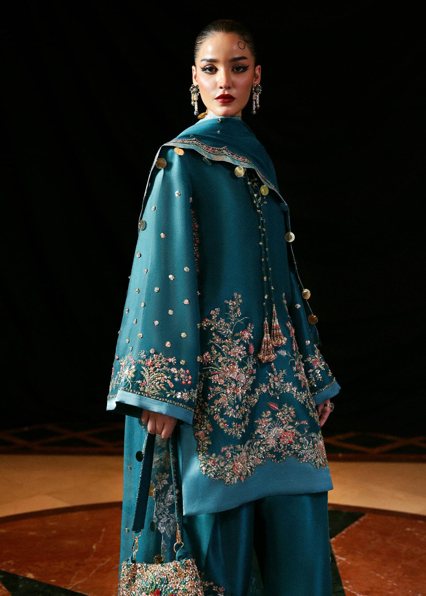 Hussain Rehar | The Scent Luxury Pret SS 25 | Verta