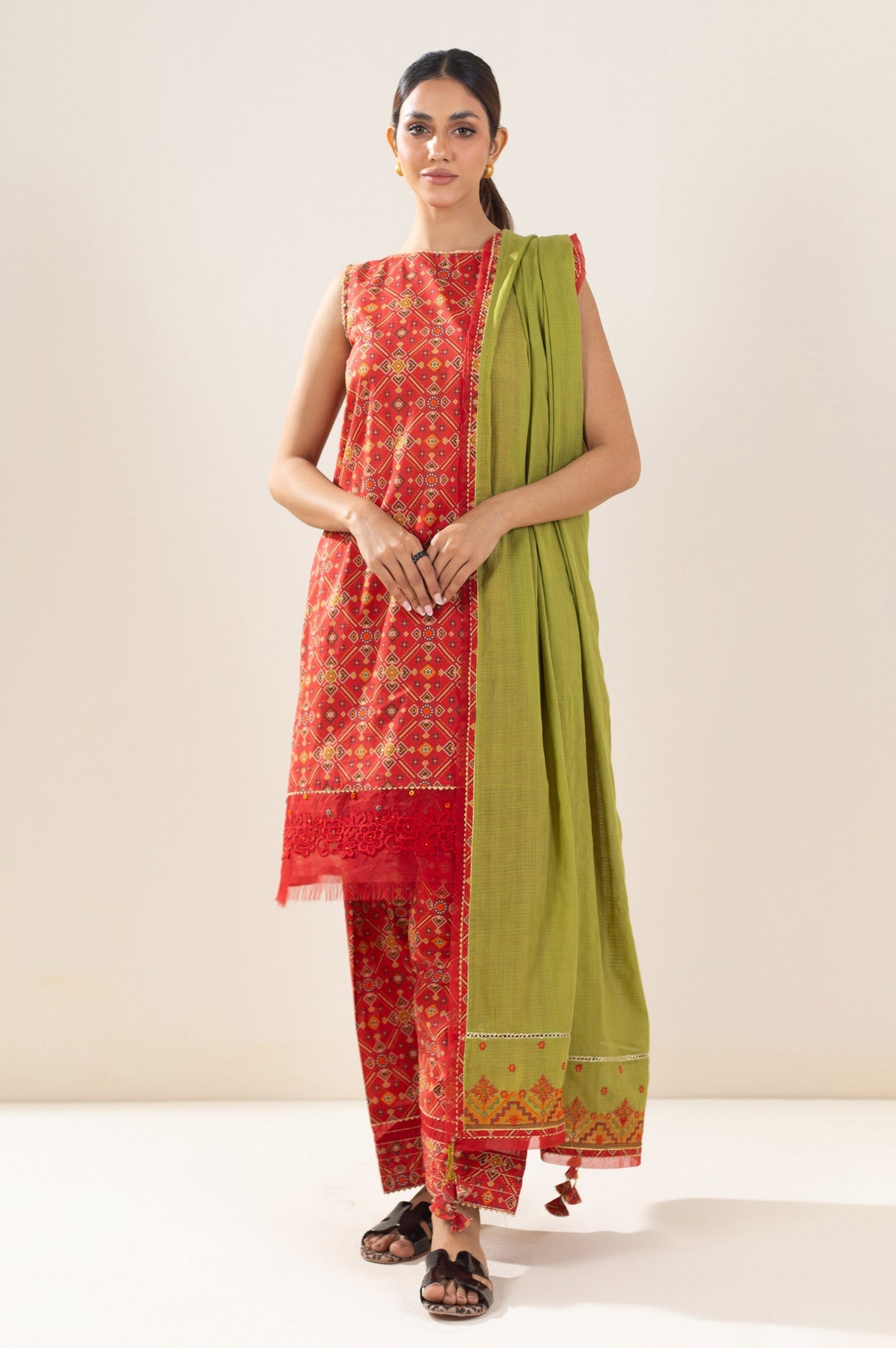 Zeen | Summer Collection 24 | 34213 - House Of Anaya