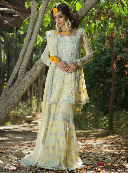 Zainab Chottani | Semi Formals | LEMON YELLOW