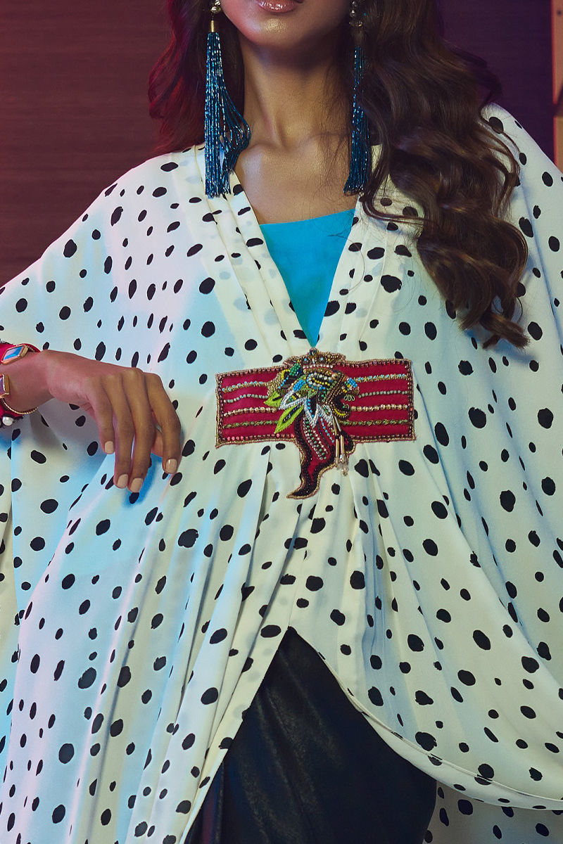 Wardha Saleem | Luxury Pret Fusion Wear | HOT SPOT?????? 3PC FORMAL DRAPE - House Of Anaya