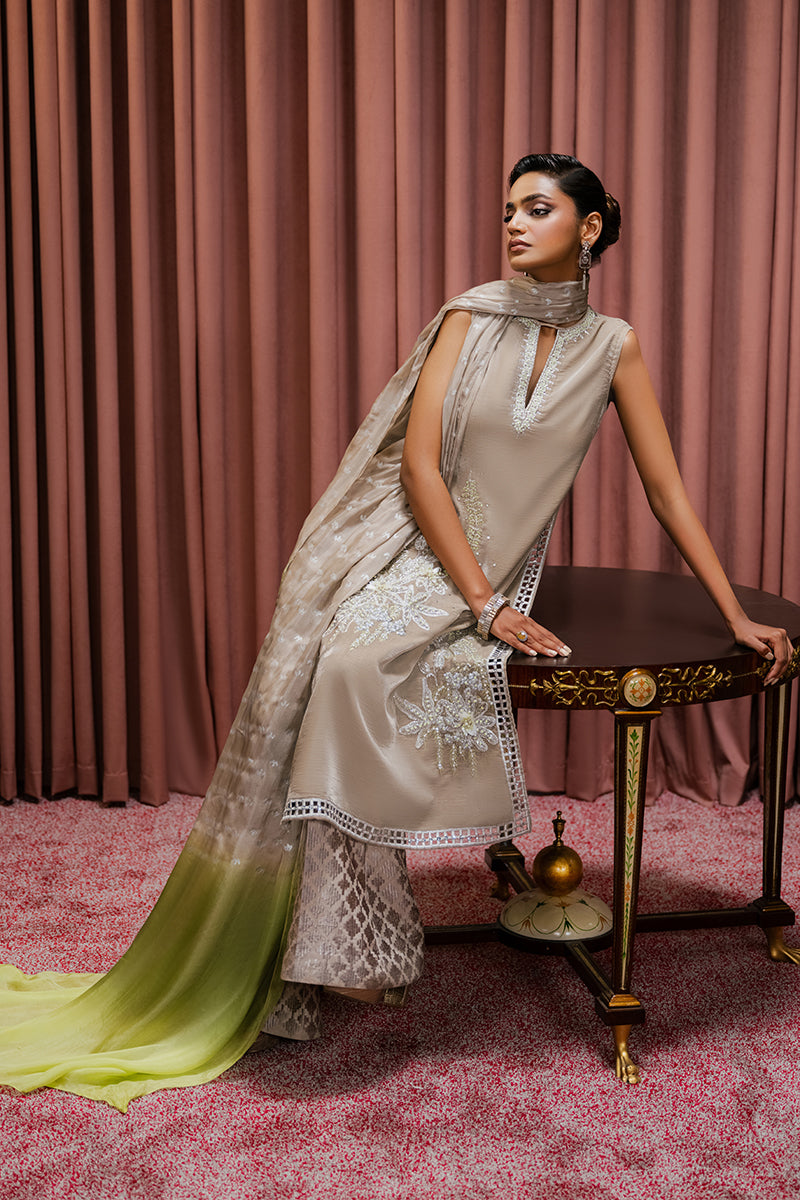 Haute Form | Rose Winter Plush | Succulent - House Of Anaya