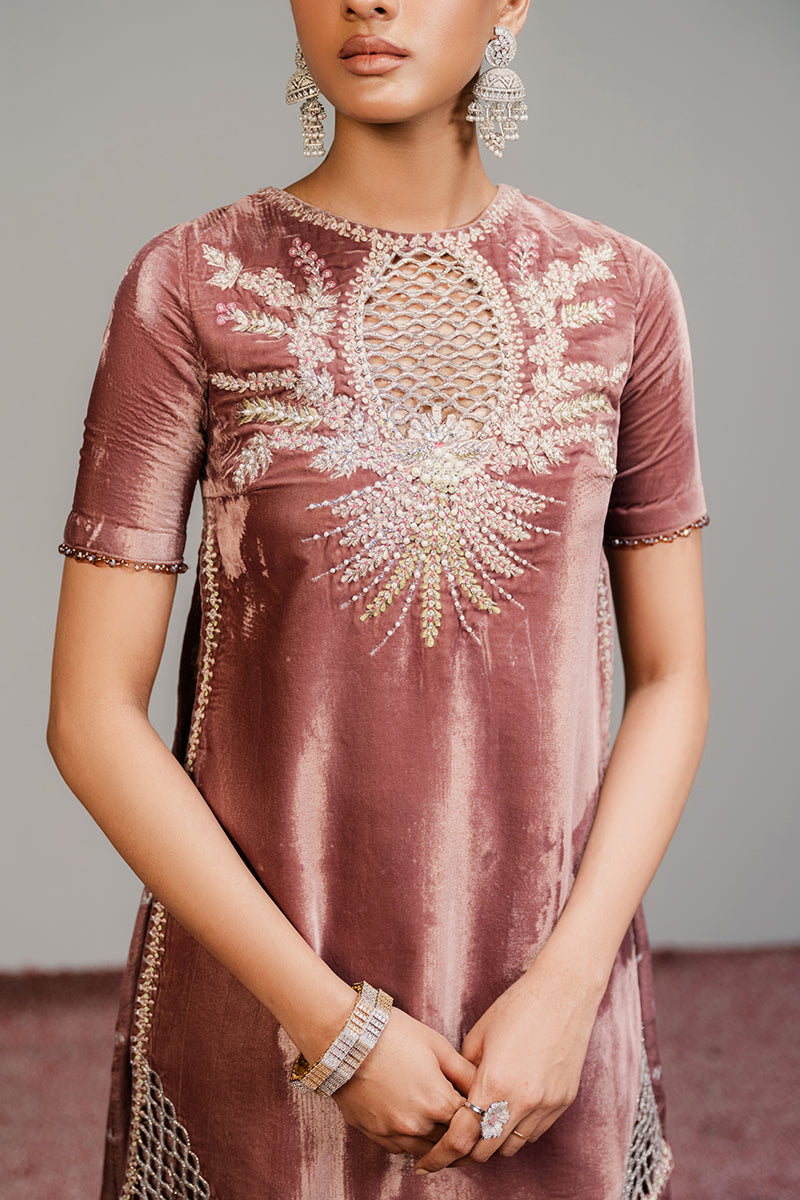 Haute Form | Rose Winter Plush | Seductress - House Of Anaya