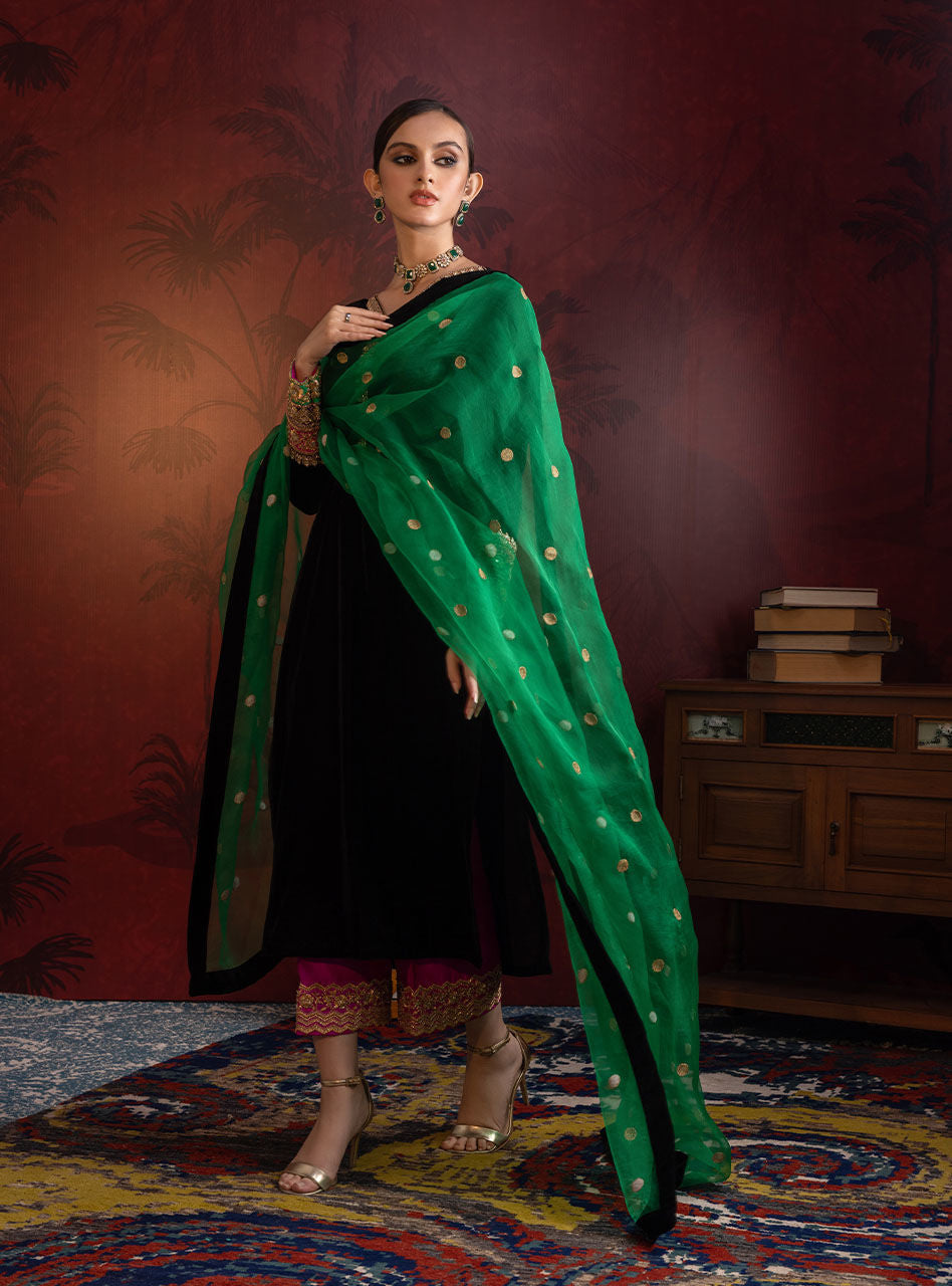 Zainab Chottani | Semi Formals | YAREEN - House Of Anaya
