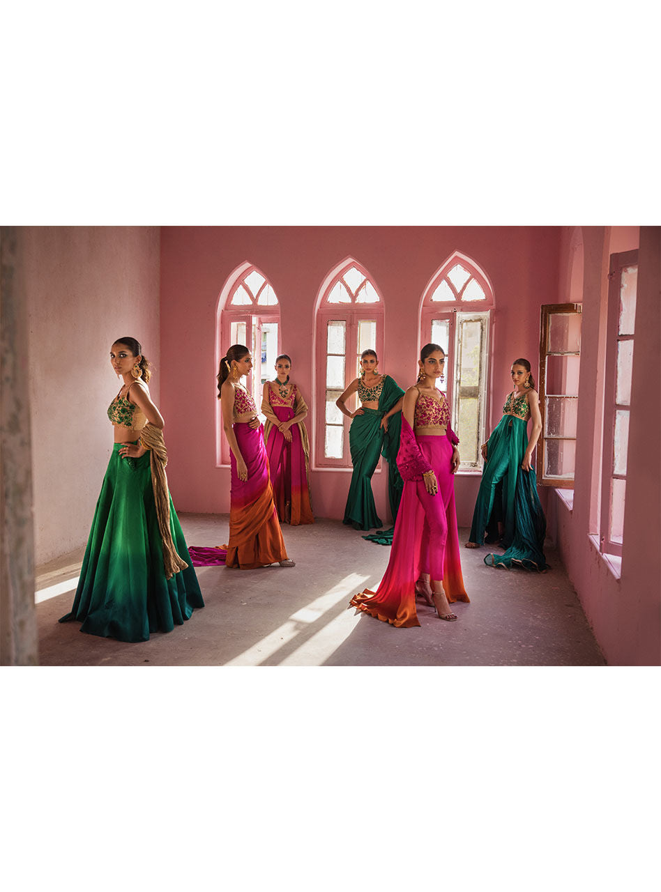 Zainab Chottani | Semi Formals | BLUSHING ROSEATTE
