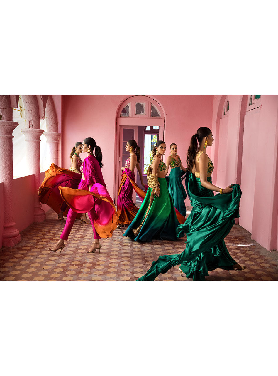 Zainab Chottani | Semi Formals | BLUSHING ROSEATTE