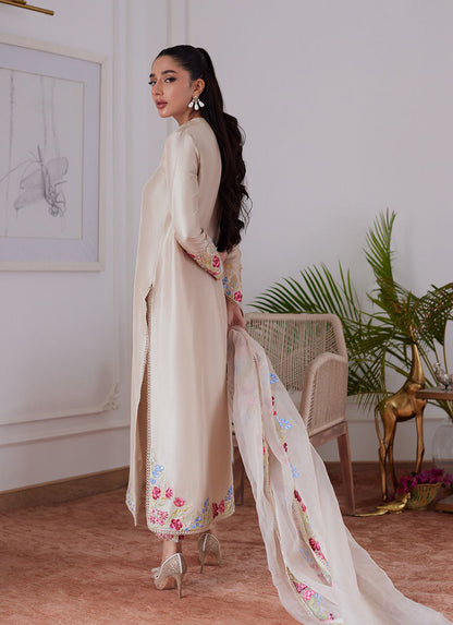 Farah Talib Aziz | Luna Eid Collection 24 | LIARA SAND - House Of Anaya
