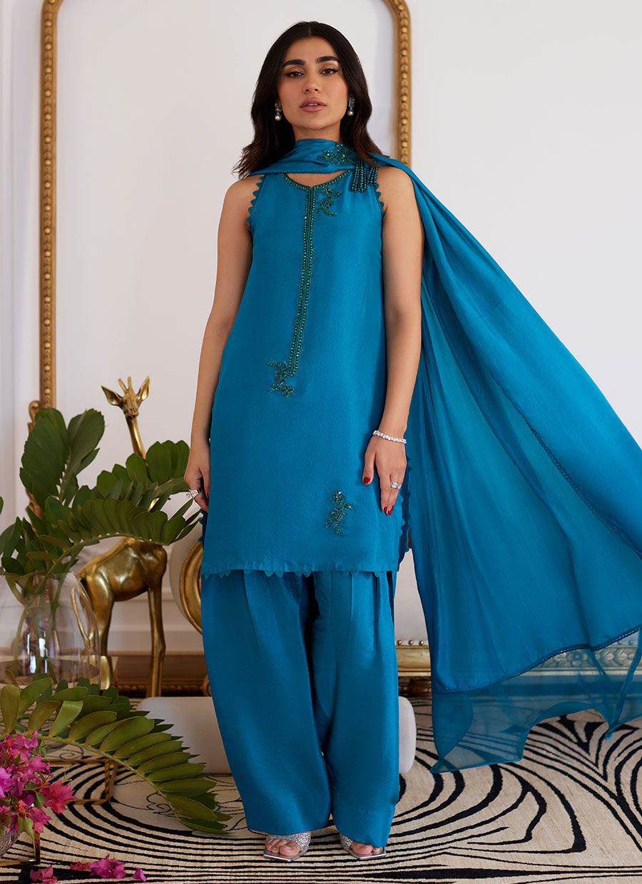 Farah Talib Aziz | Luna Eid Collection 24 | LILOU - House Of Anaya