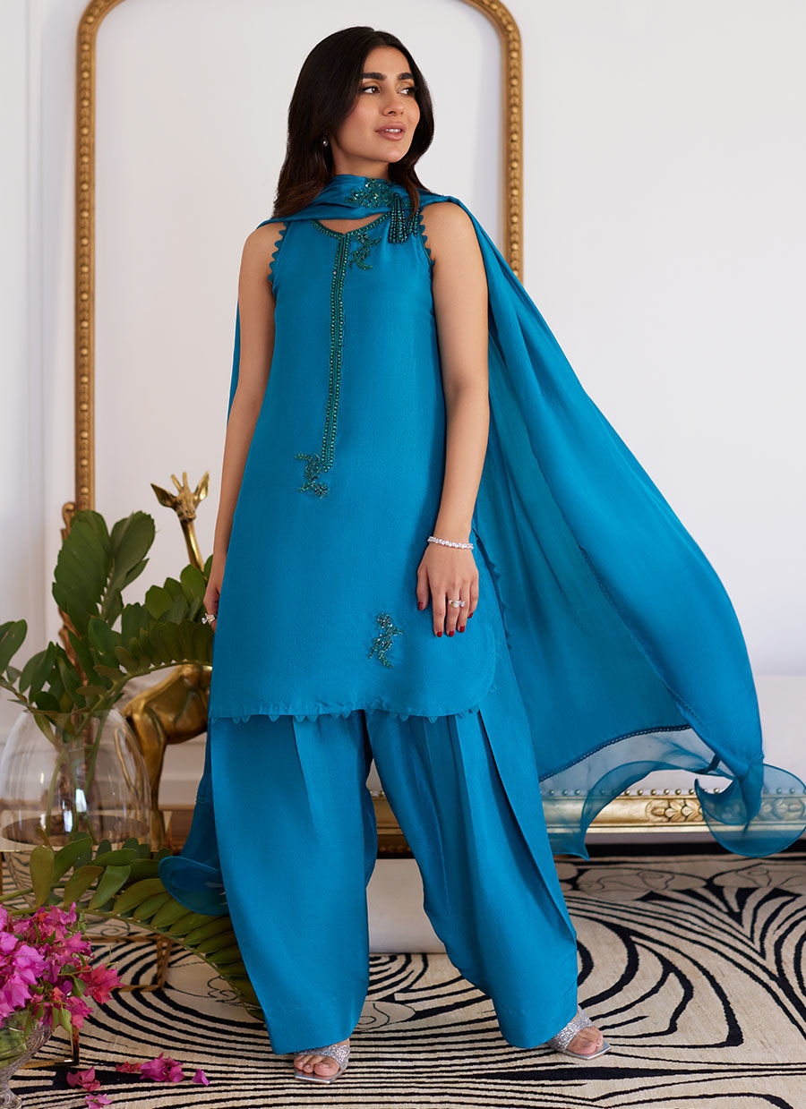 Farah Talib Aziz | Luna Eid Collection 24 | LILOU - House Of Anaya
