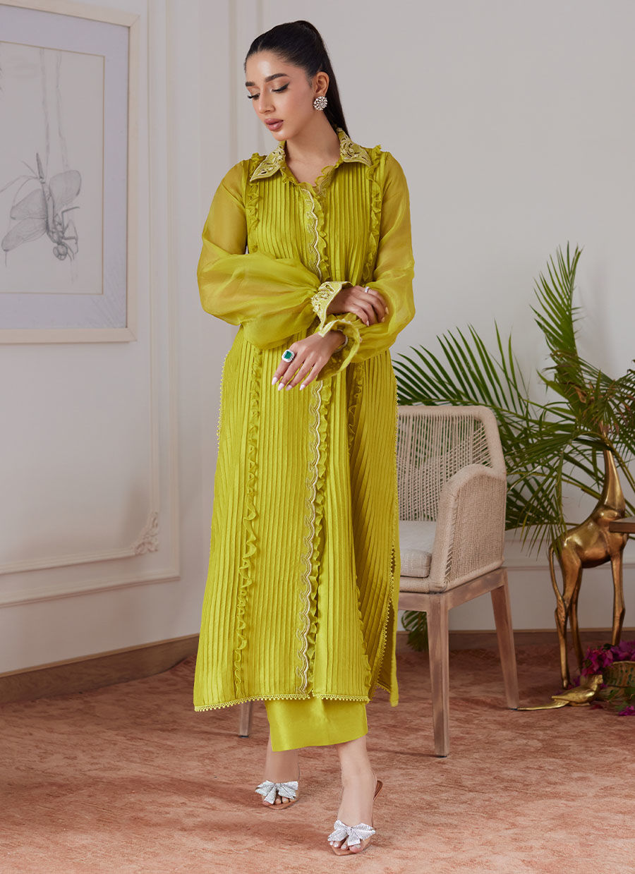 Farah Talib Aziz | Luna Eid Collection 24 | FAUSTINE KIWI - House Of Anaya