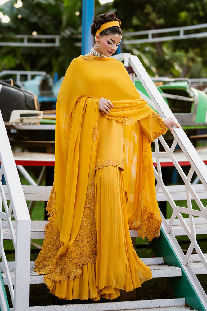 MNR | Chai Coffee Vol 5 - Eid Edit'26 | HONEY GLOW WITH DUPATTA