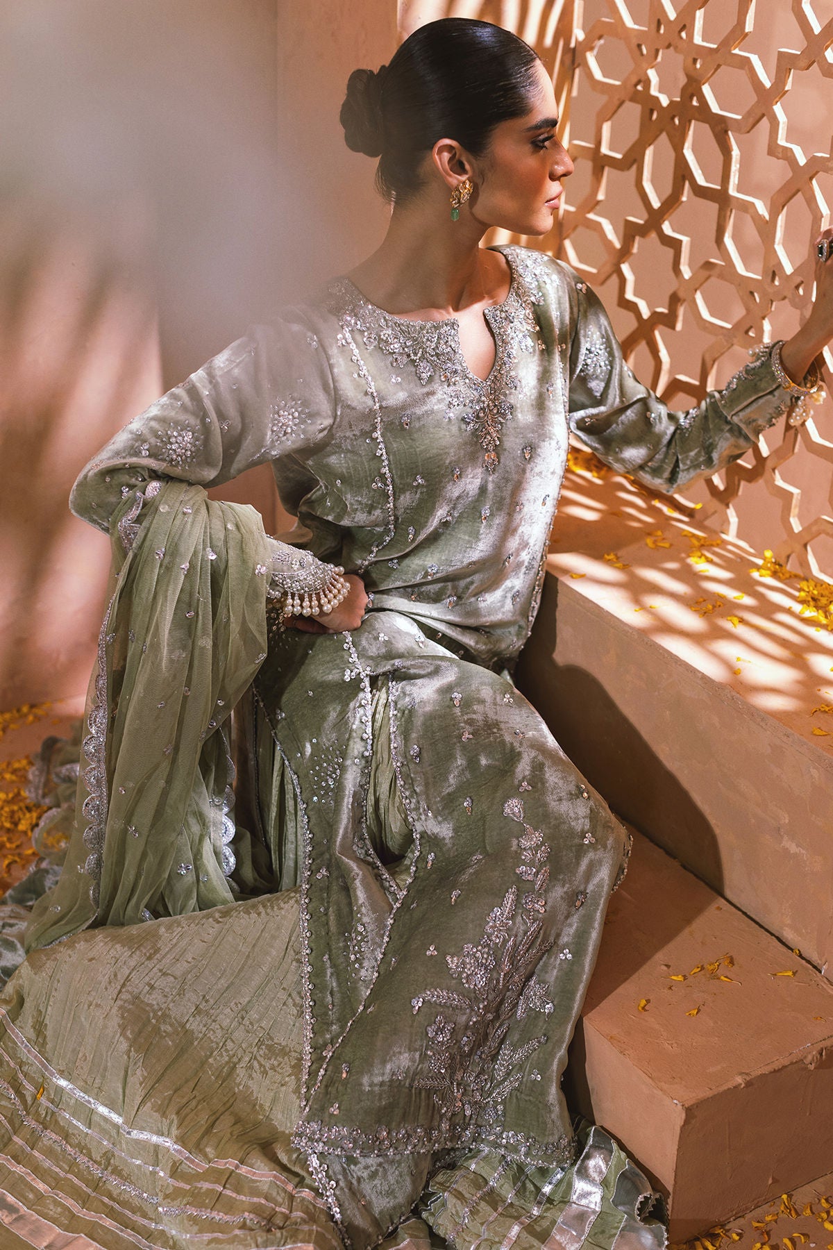 Annus Abrar | Mirha Winter Velour | Raajya