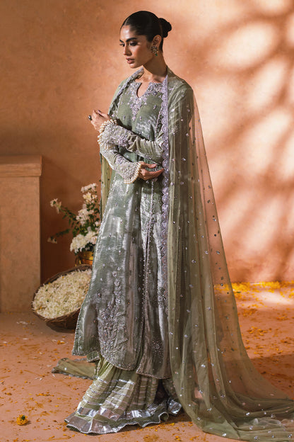 Annus Abrar | Mirha Winter Velour | Raajya