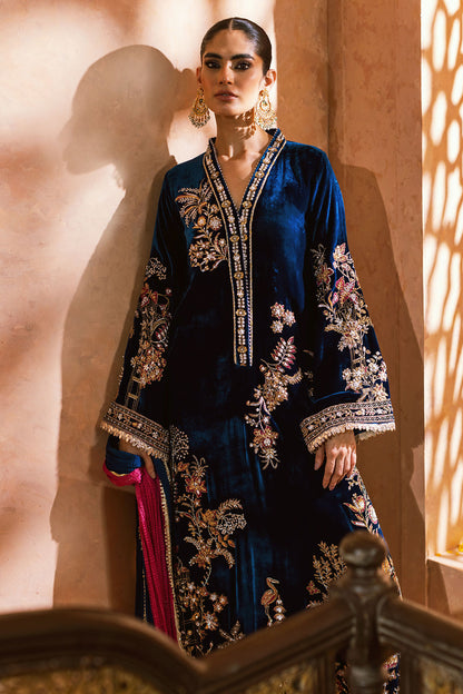 Annus Abrar | Mirha Winter Velour | Rushma (Shirt, Pants and Dupatta)