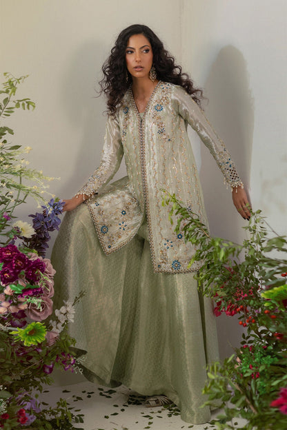 Annus Abrar | Melia Luxe Formals | Elise