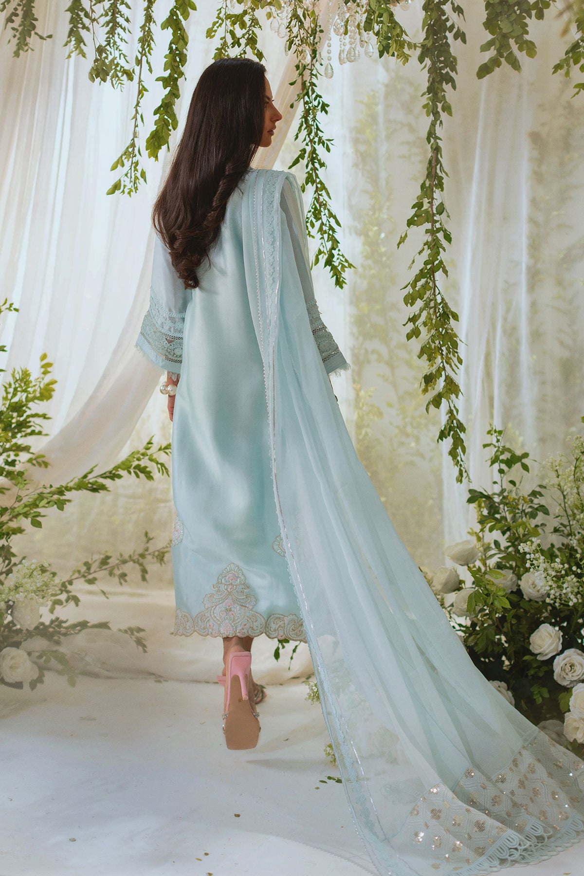 Annus Abrar | Lumi Eid Edit | Sabreen (Shirt and Pants)