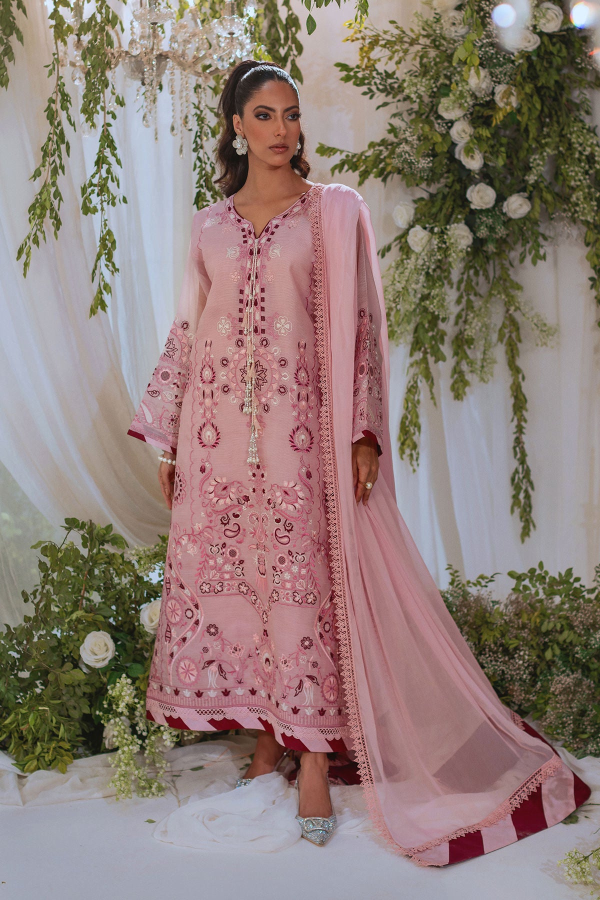 Annus Abrar | Lumi Eid Edit | Zimal (Shirt and Pants)