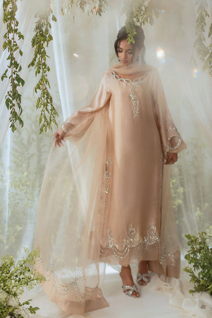 Annus Abrar | Lumi Eid Edit | Meysana (Shirt and Pants)