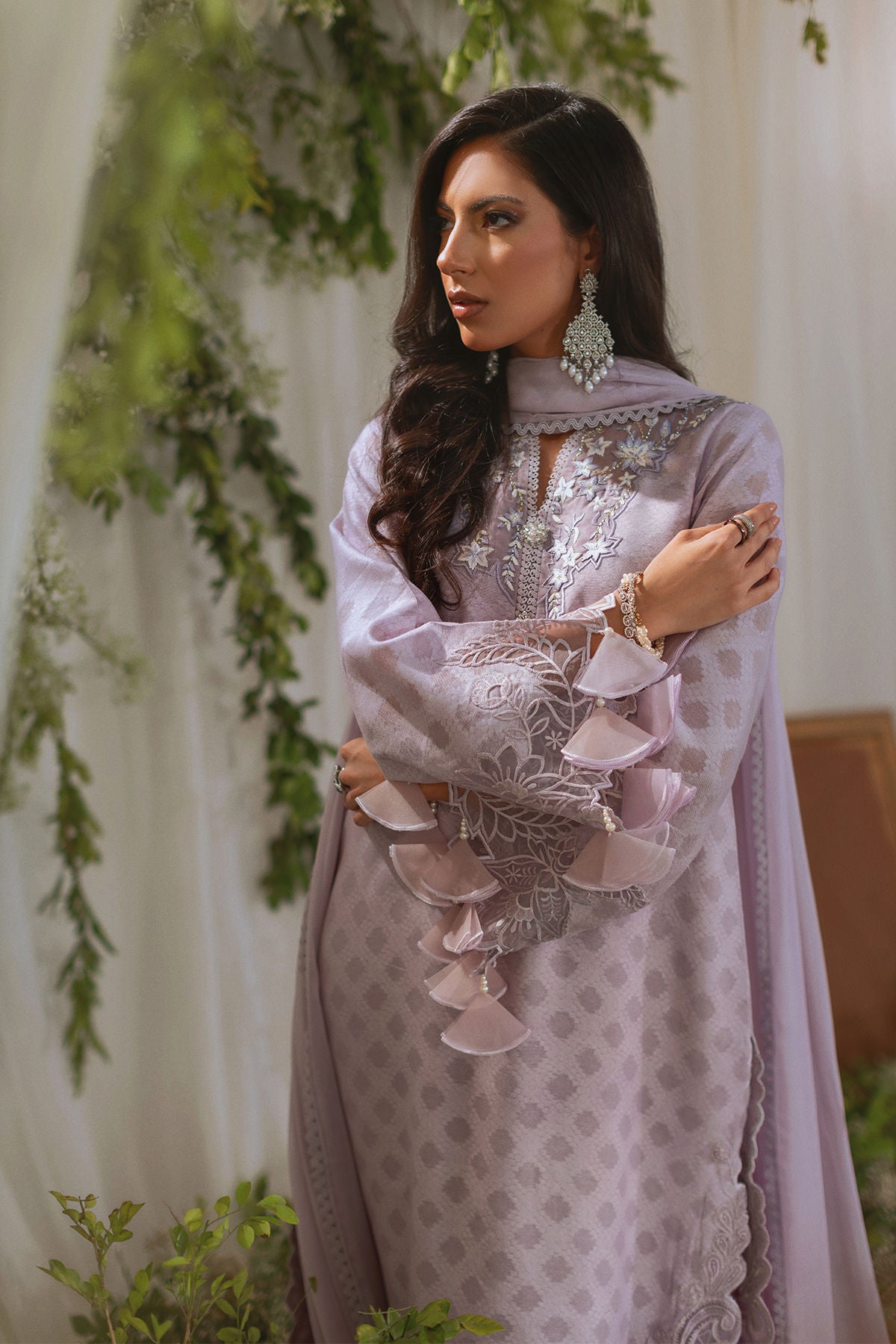 Annus Abrar | Lumi Eid Edit | Seri (Shirt and Pants)