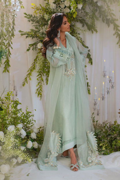 Annus Abrar | Lumi Eid Edit| Safa (Shirt and Pants)