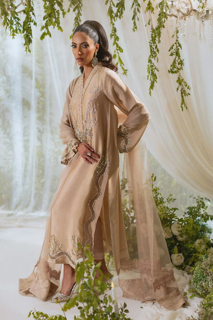 Annus Abrar | Lumi Eid Edit| Amalina Sand (Shirt and Pants)