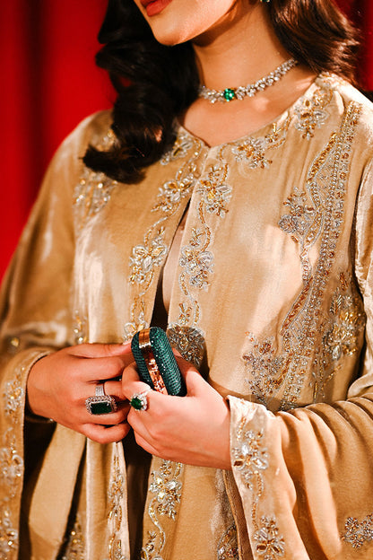 Ansab Jahangir | So Hot Luxury Velvets | Selin