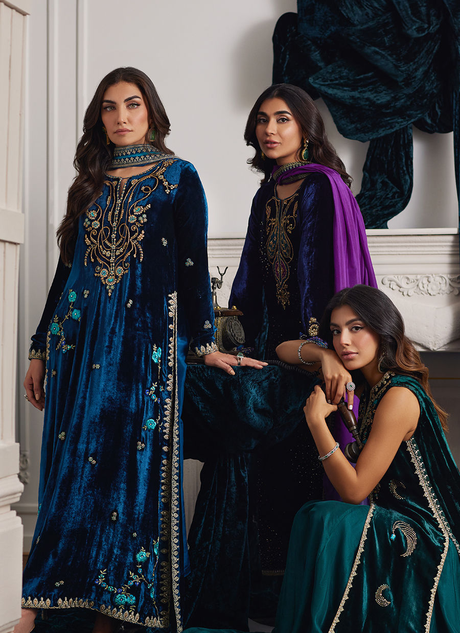 Farah Talib Aziz | Velvets The After Party | ORMAIE EMERALD SHIRT AND PANELLED DRESS JACKET