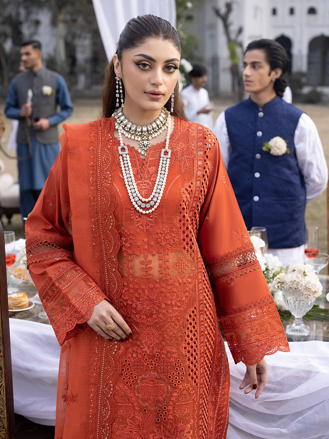 Mahnur | Mahrukh Luxury Lawn 24 | IRIS - House Of Anaya