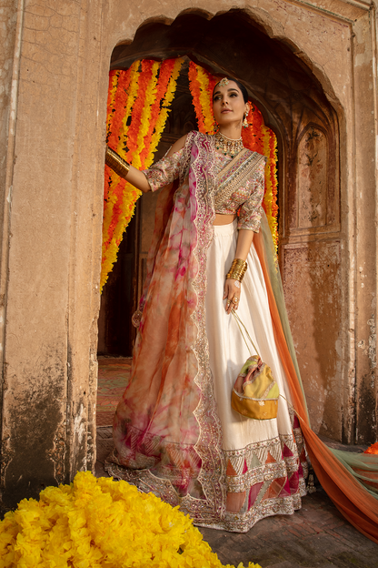 Ayesha and Usman | Arzoo Bridals | NAURATAN