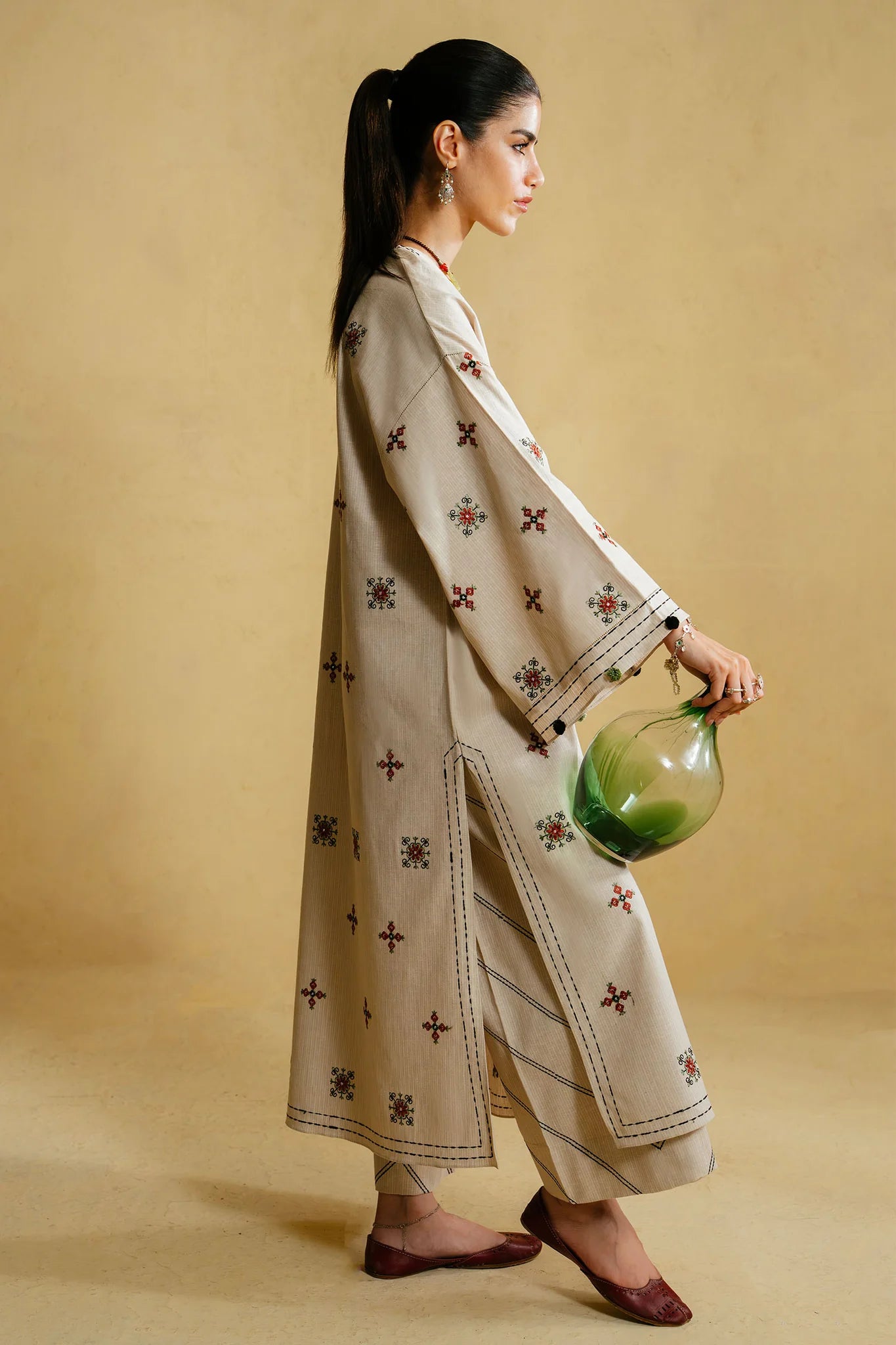 Elan | Elan indigene | ROYA (ERW-21494)