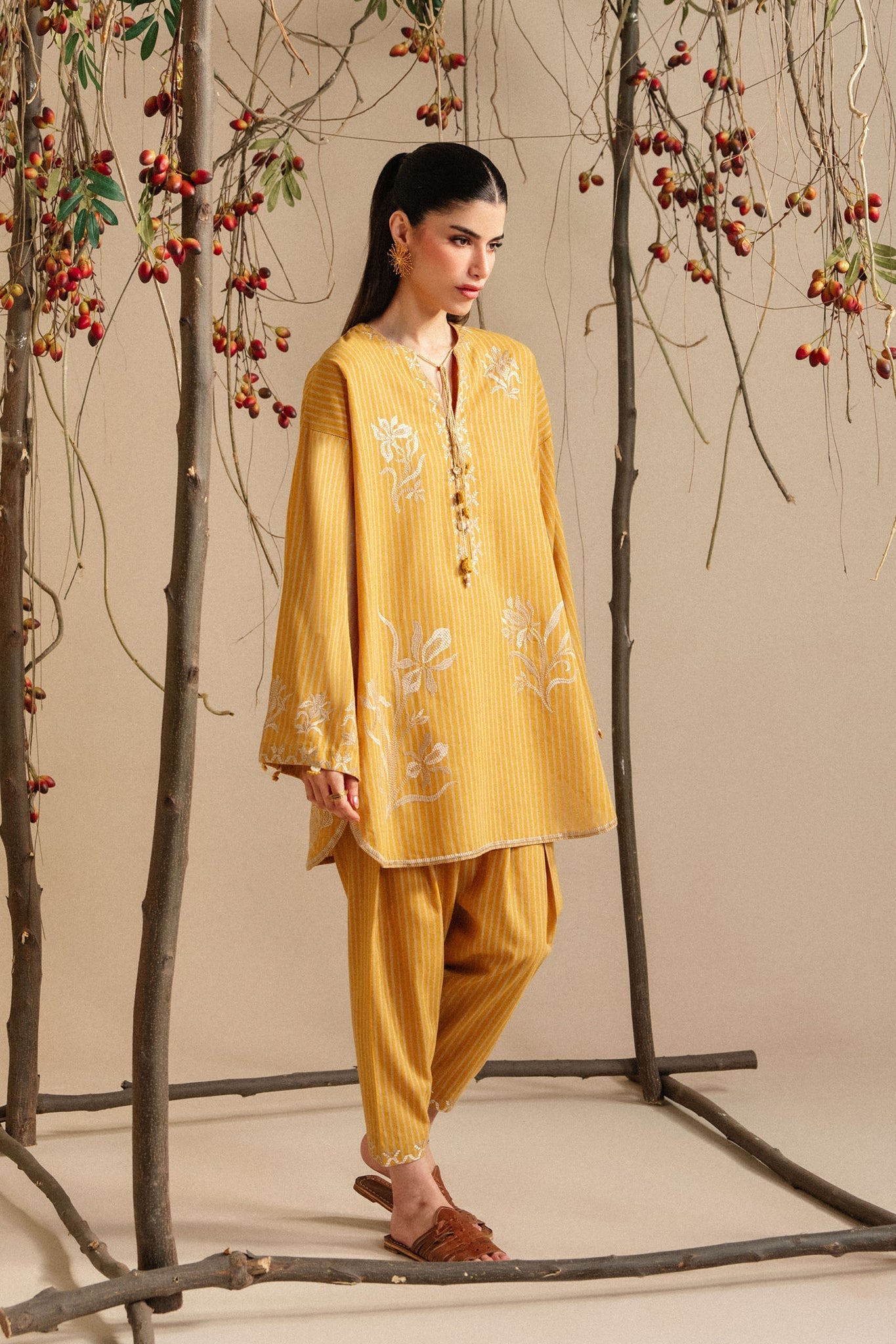 Elan | Winter Basics 25 | SOHEA (ERW-21570)