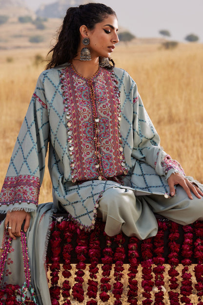 Zaha | Winter 25 | NAYAB (ZW25-06)