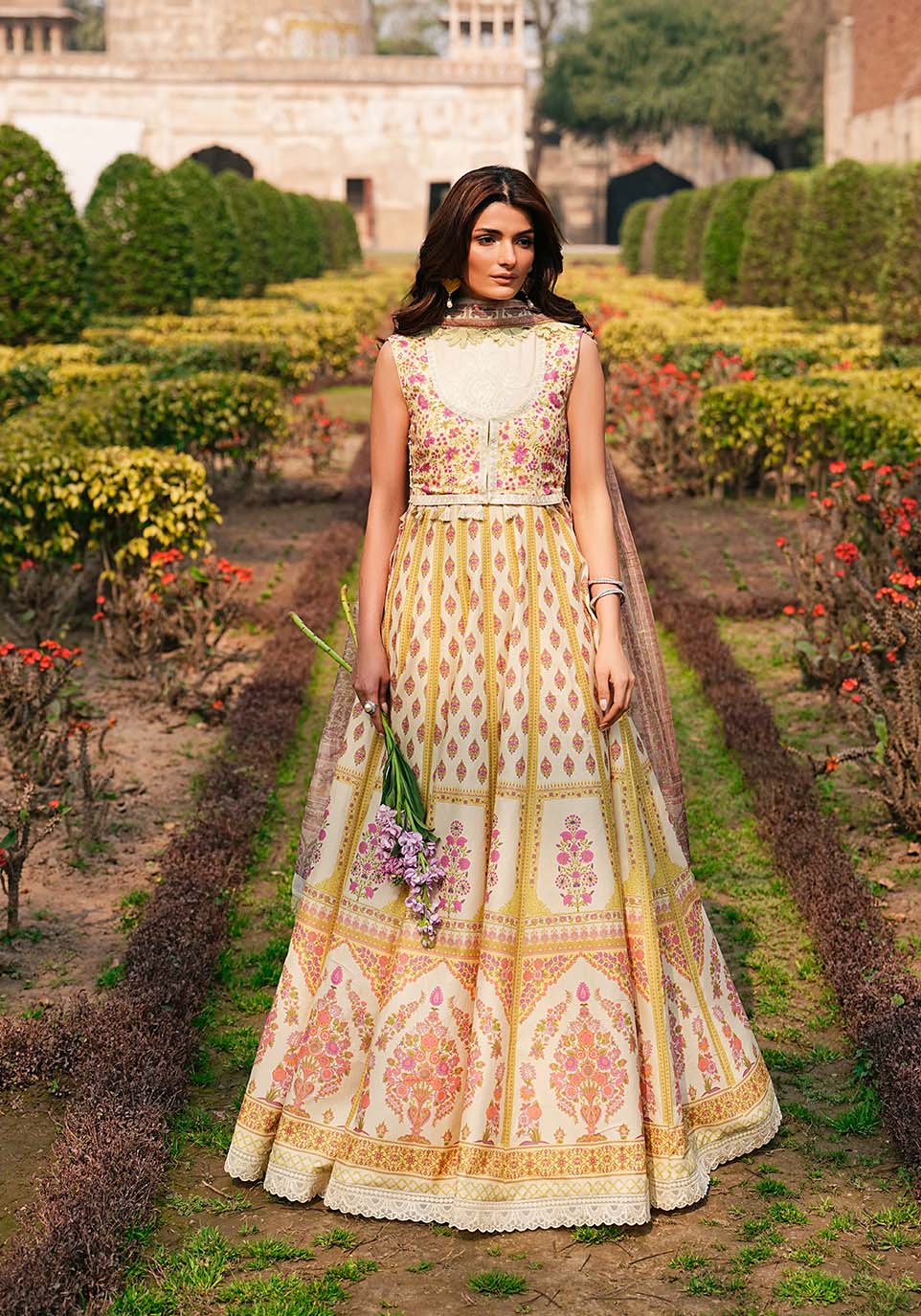 Zarqash | Luxe Lawn 26 | ZQL0013
