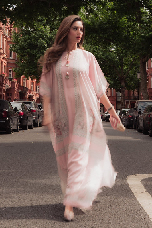 Erum Khan I Kaftan Edit I Fuchsia Fire