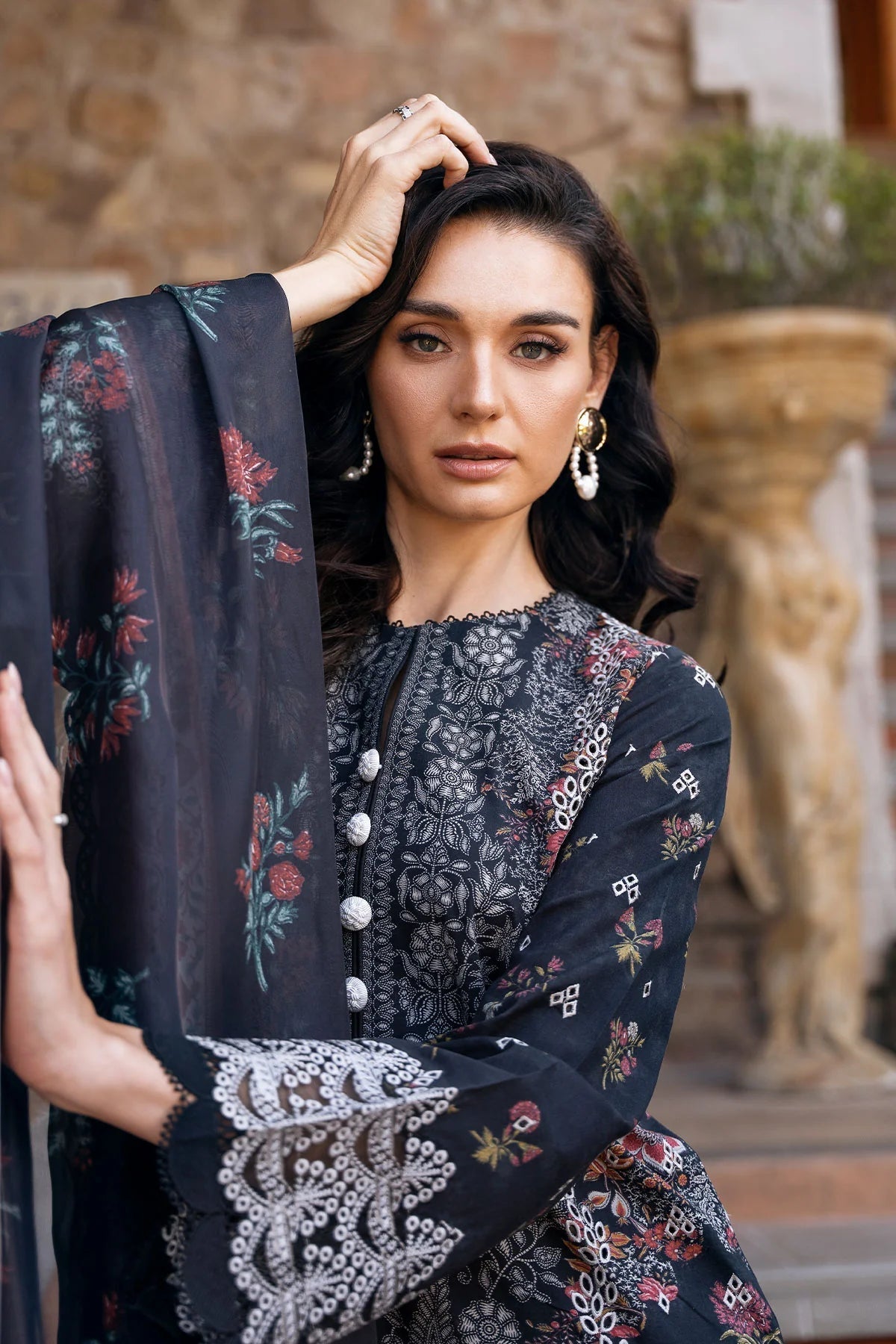 Afrozeh | Damask The Holiday Edit '25 | Anisa B
