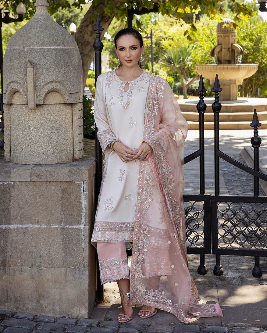 Mushq | Celestine The Silk Saga'25 | Astrid Bloom
