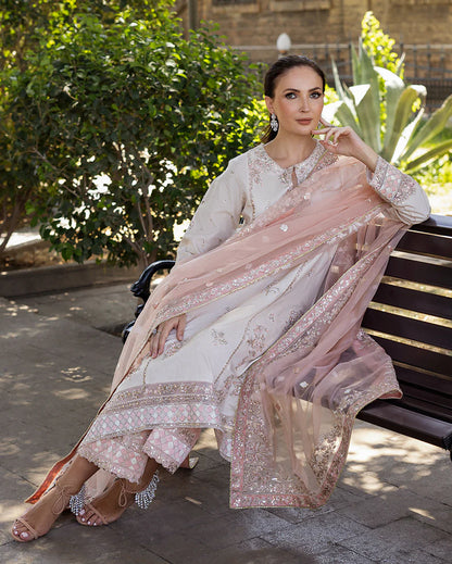 Mushq | Celestine The Silk Saga'25 | Astrid Bloom