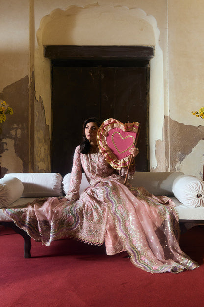 Suffuse | Freeshia Wedding Formals | ISRANA