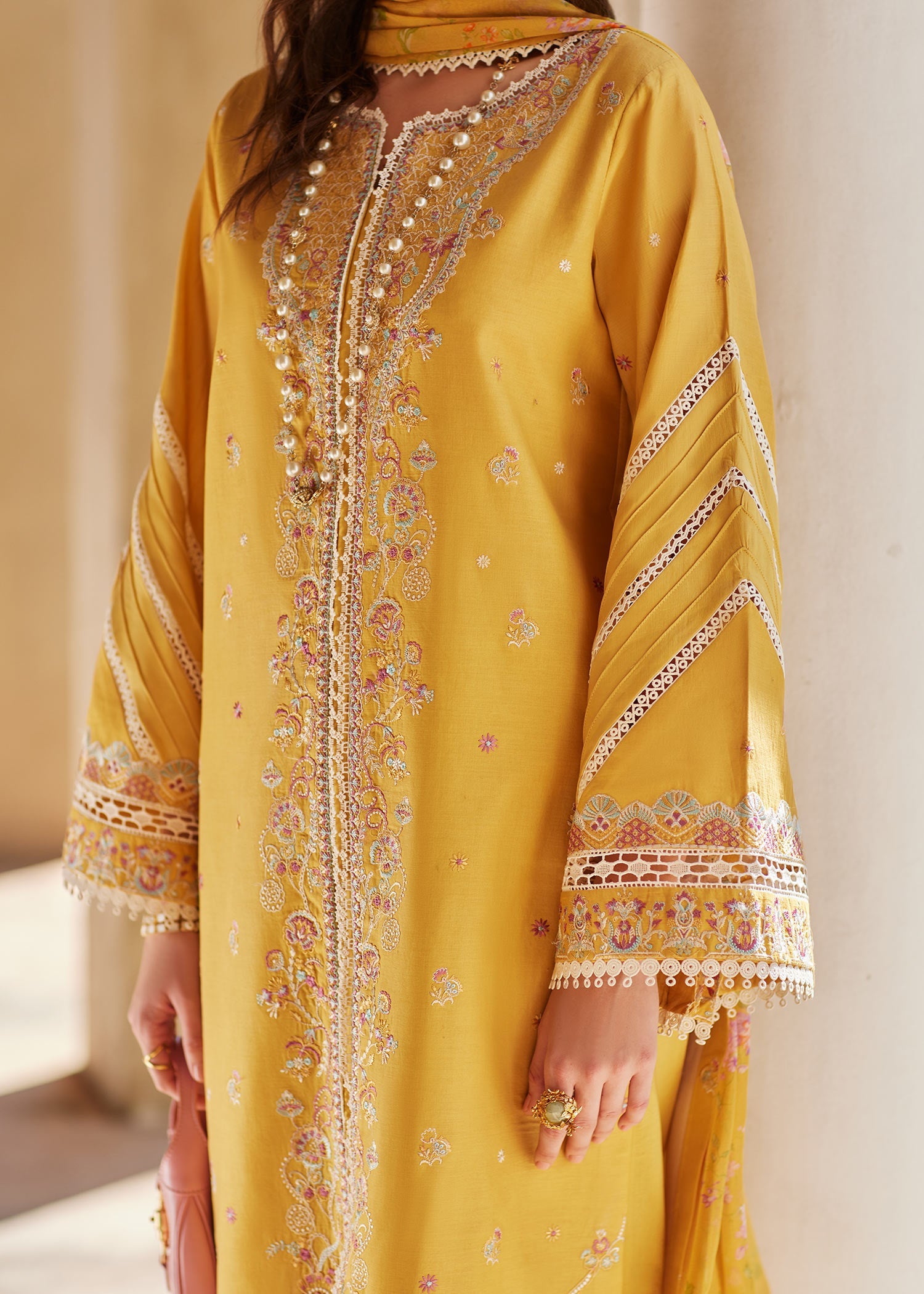 Kanwal Malik | Elsa Summer Pret Õ26 | Arin