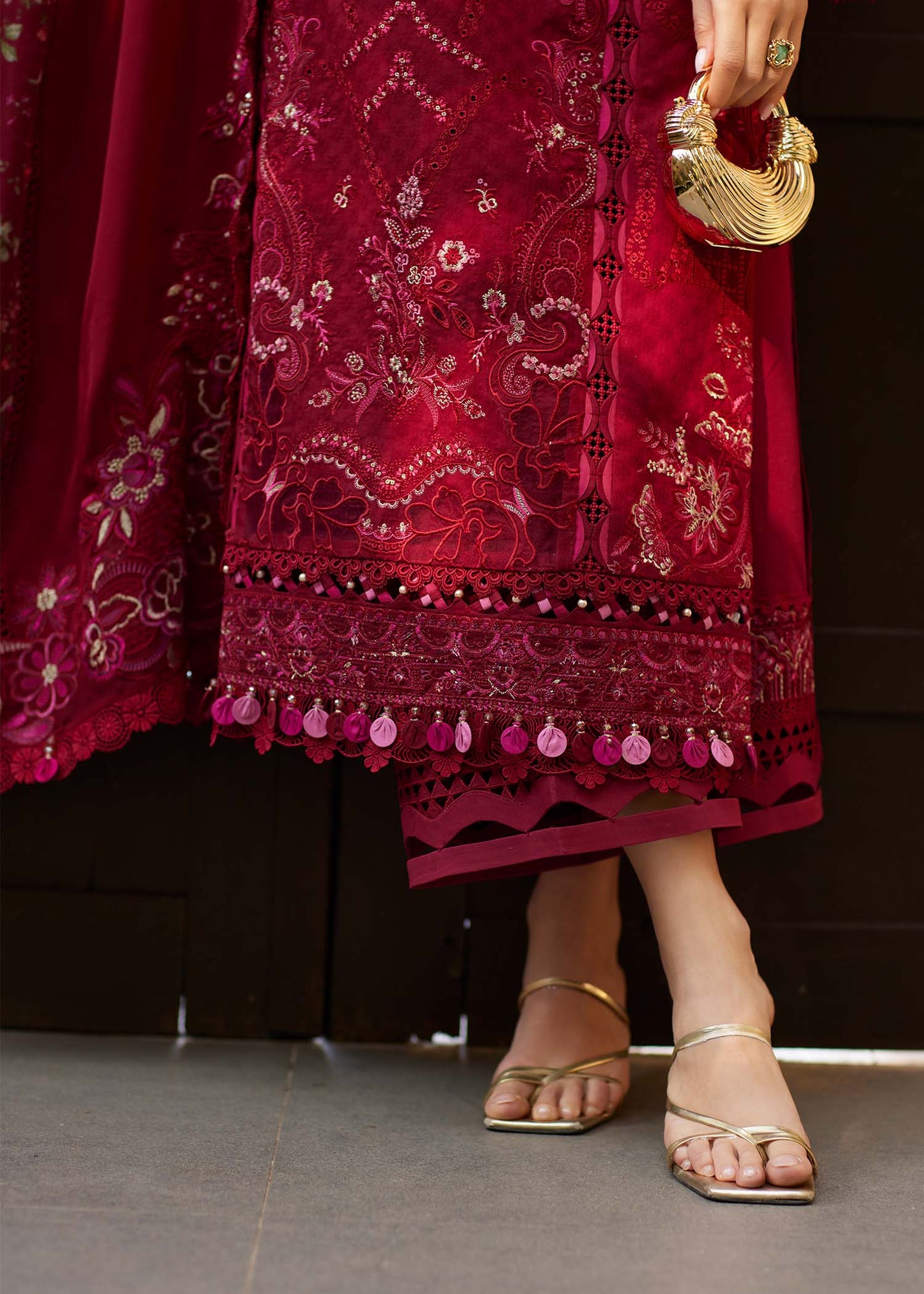 Kanwal Malik | Ariya Luxury Lawn'26 | Safa