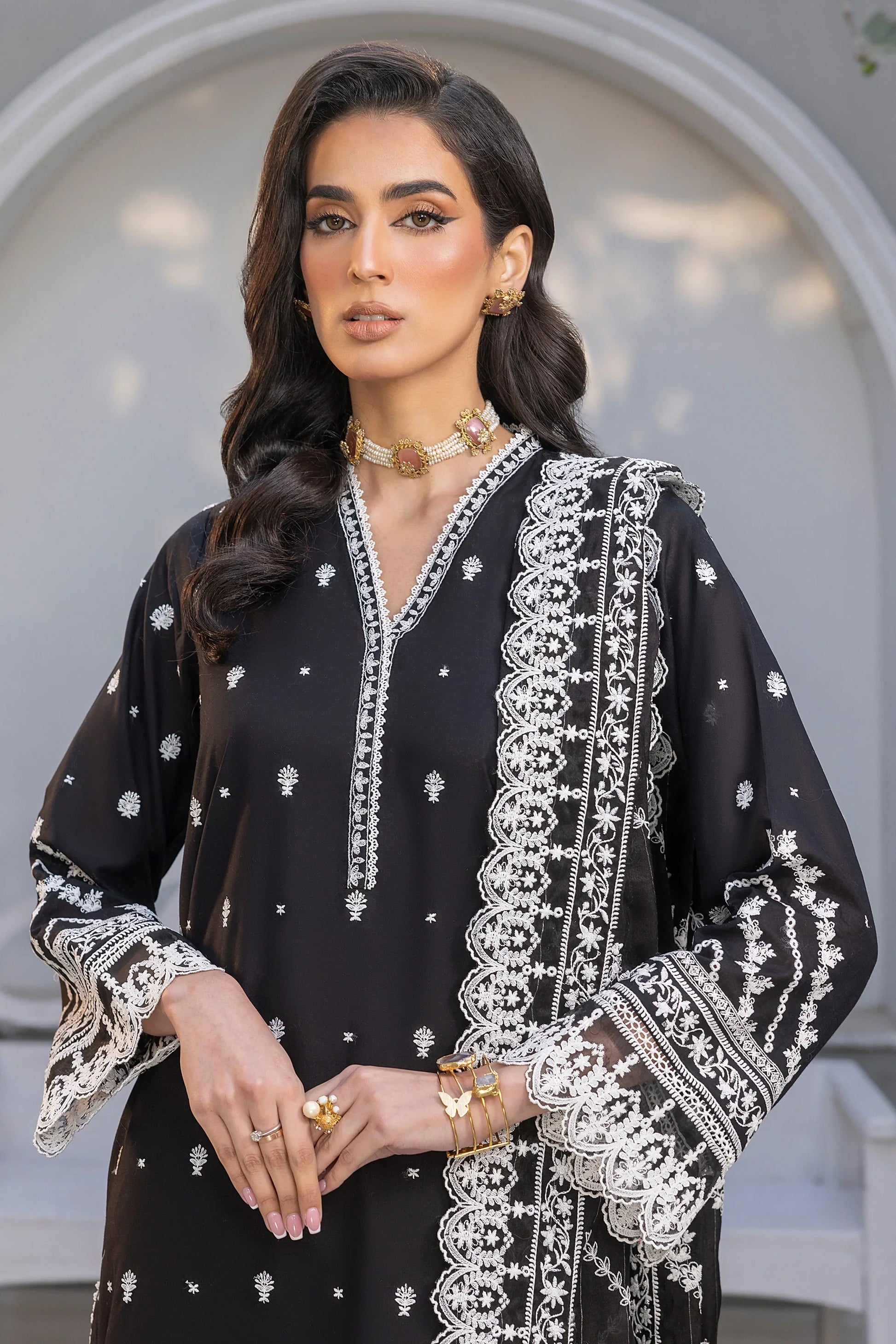 LSM | Embroidered Collection | 01 - House Of Anaya