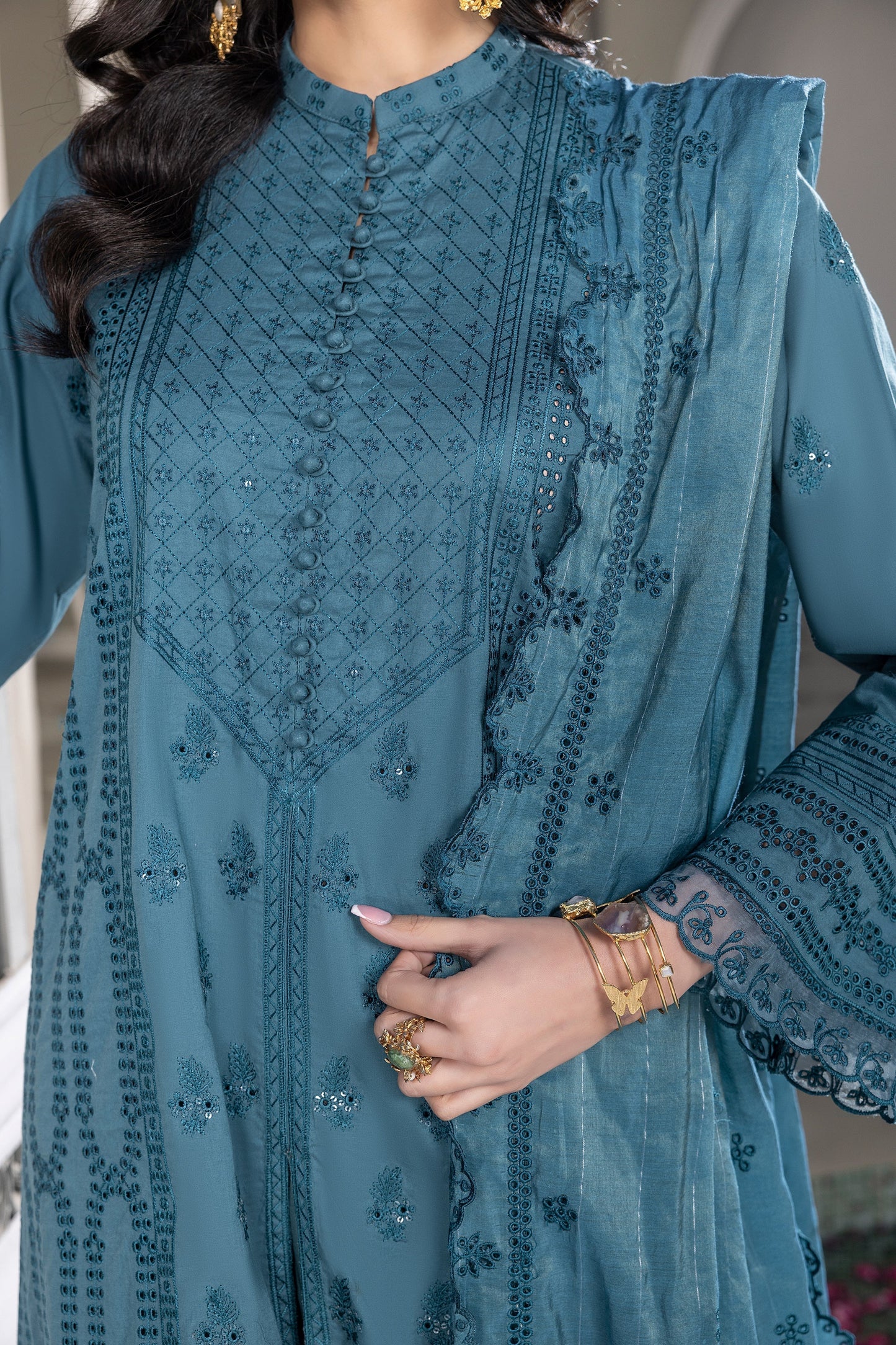 LSM | Embroidered Collection | 05 - House Of Anaya